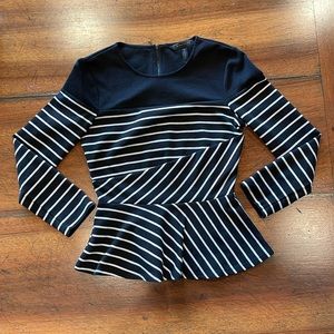 BCBG MAXAZRIA | peplum top | xxs